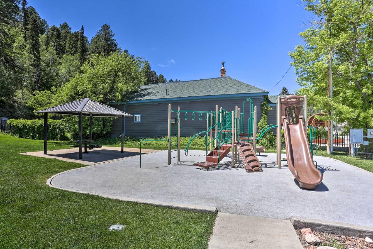 Sleek Deadwood Getaway Less Than 1 Mi To Downtown! Exterior photo